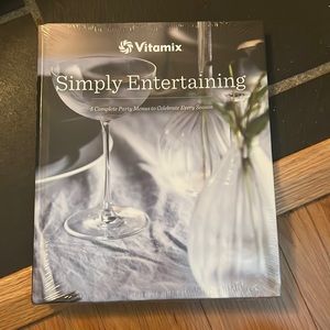 Vitamix Simply Entertaining - new in original packaging